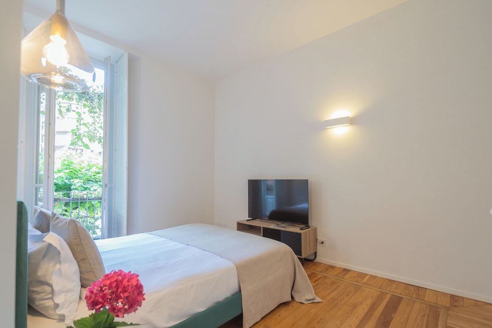 Como Liberty Suites - Garbo by Rent all Como