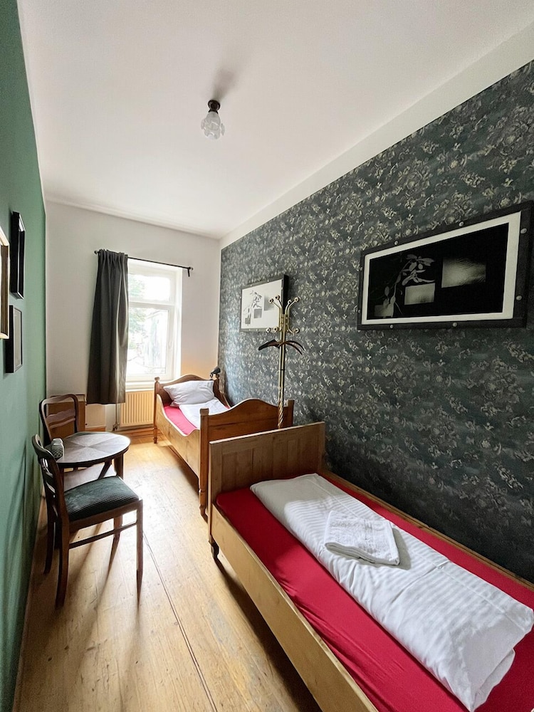Homeplanet Hostel