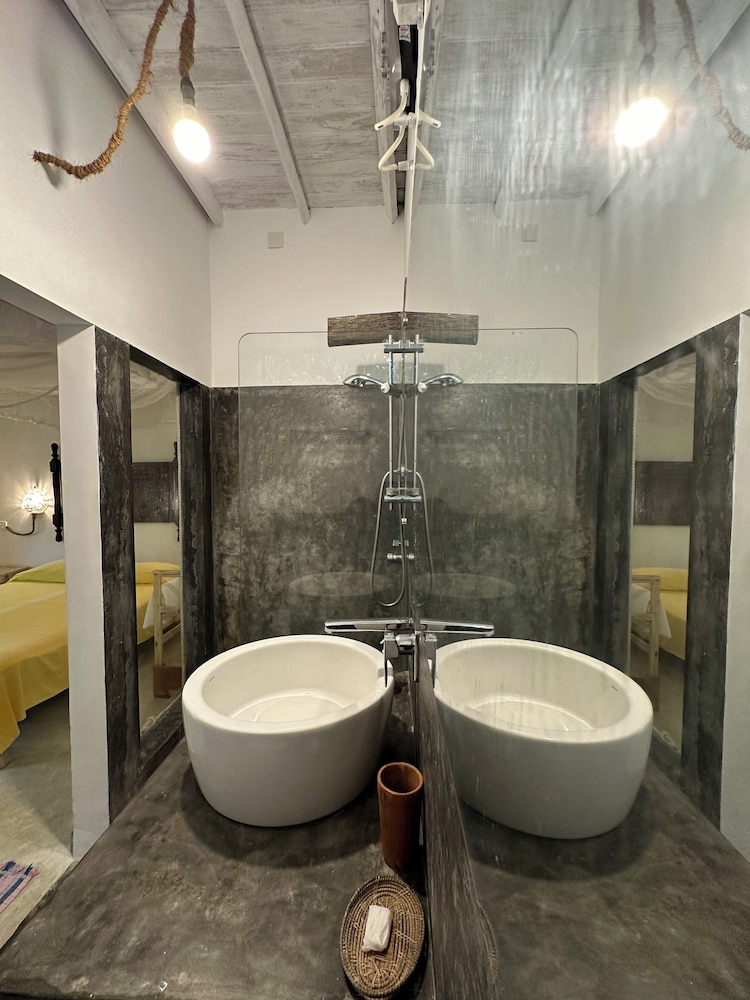 Deep Blue Sea Rental Villa