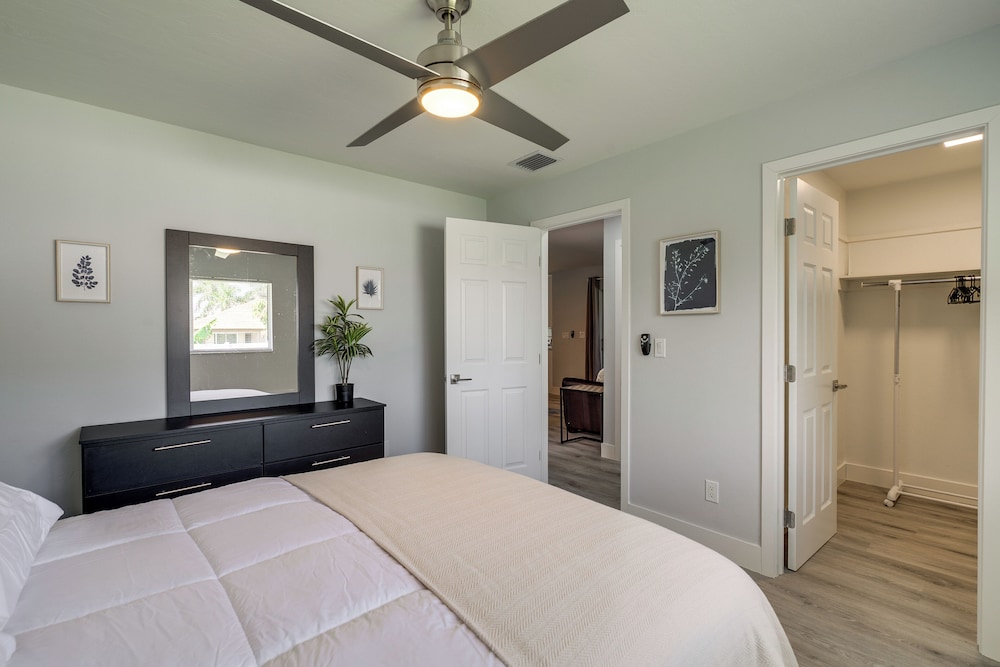 Game, Shop & Beach-hop: Family Home in Cape Coral