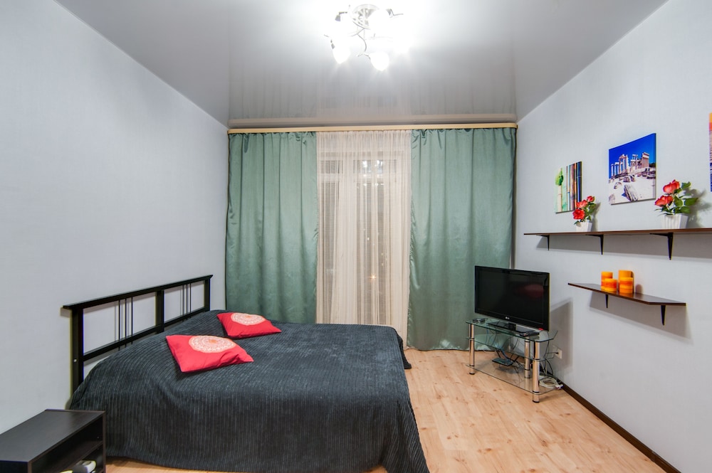 Aura Apartments