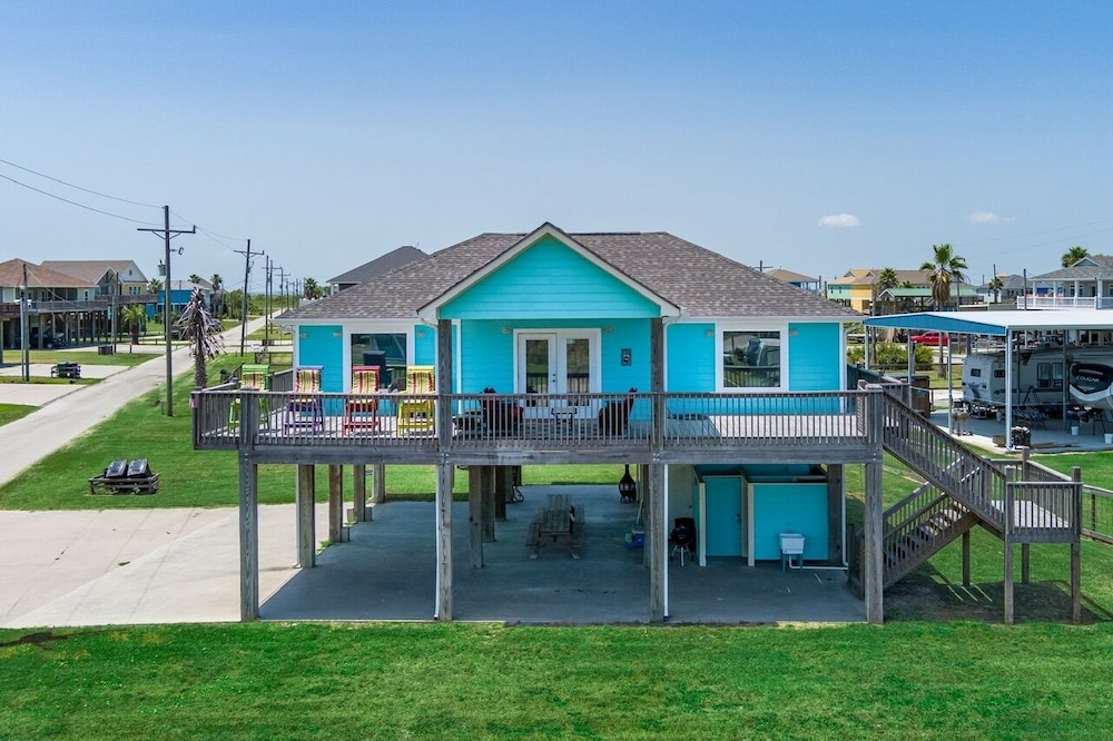 Flower Pot 3 Bedroom Home