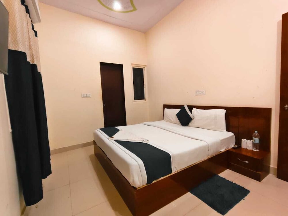 Radhe Shyam Resort By HRG Vrindavan