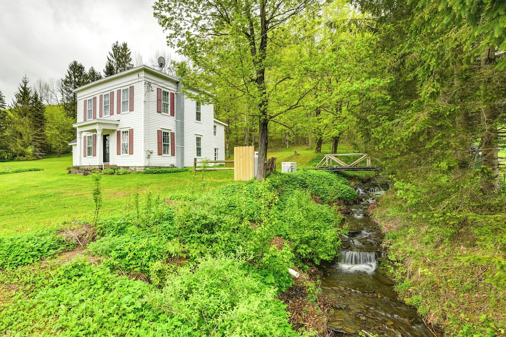 Hike & Baseball Near Cooperstown: Home on 30 Acres