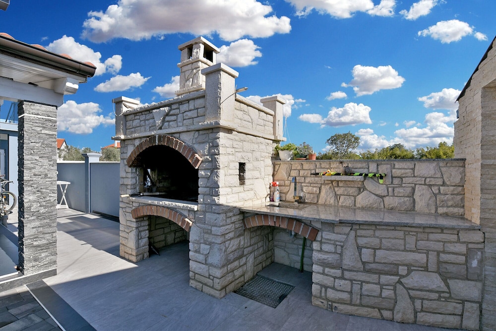 Photo 43