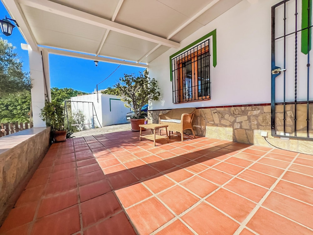 Stunning Private Villa With Sea Views, Pool, and Sun-drenched Terrace