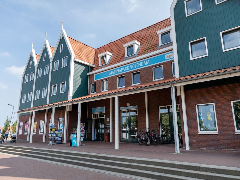 Comfortable Hotel Room in Center of Volendam