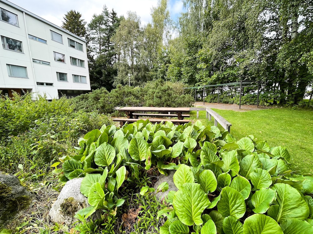 3bed Apartment 18 Mins by Metro to Helsinki Centre view 3