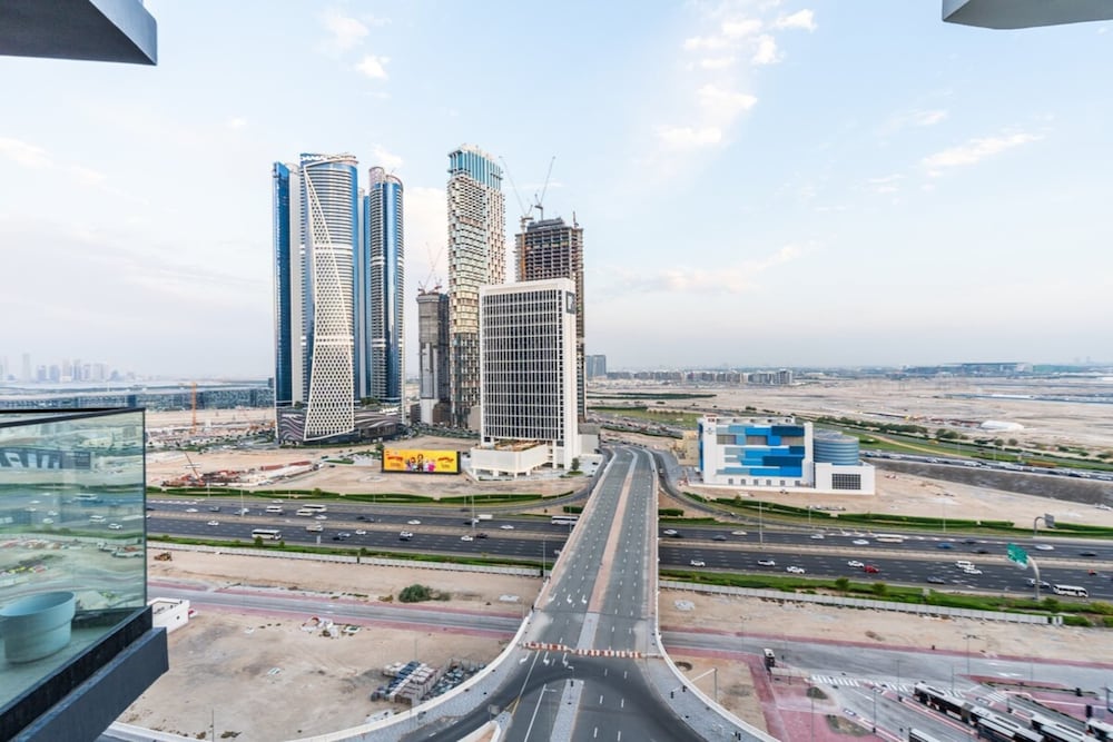 Contemporary Studio Apartment, Dubai Business Bay!