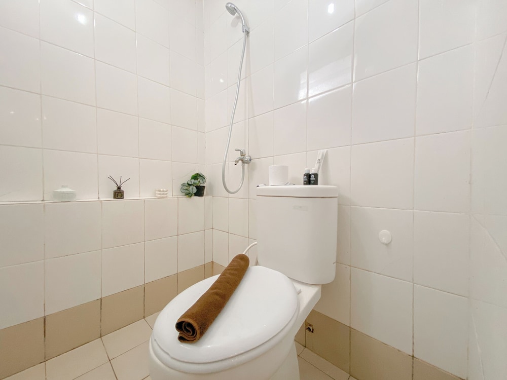 Best Deal and Modern Style 2BR Apartment Bassura City