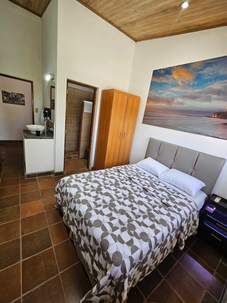 Hotel Nica Valley