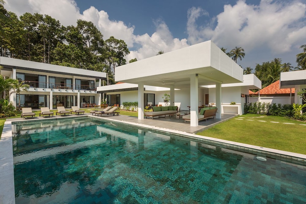 Villa Thansamaay