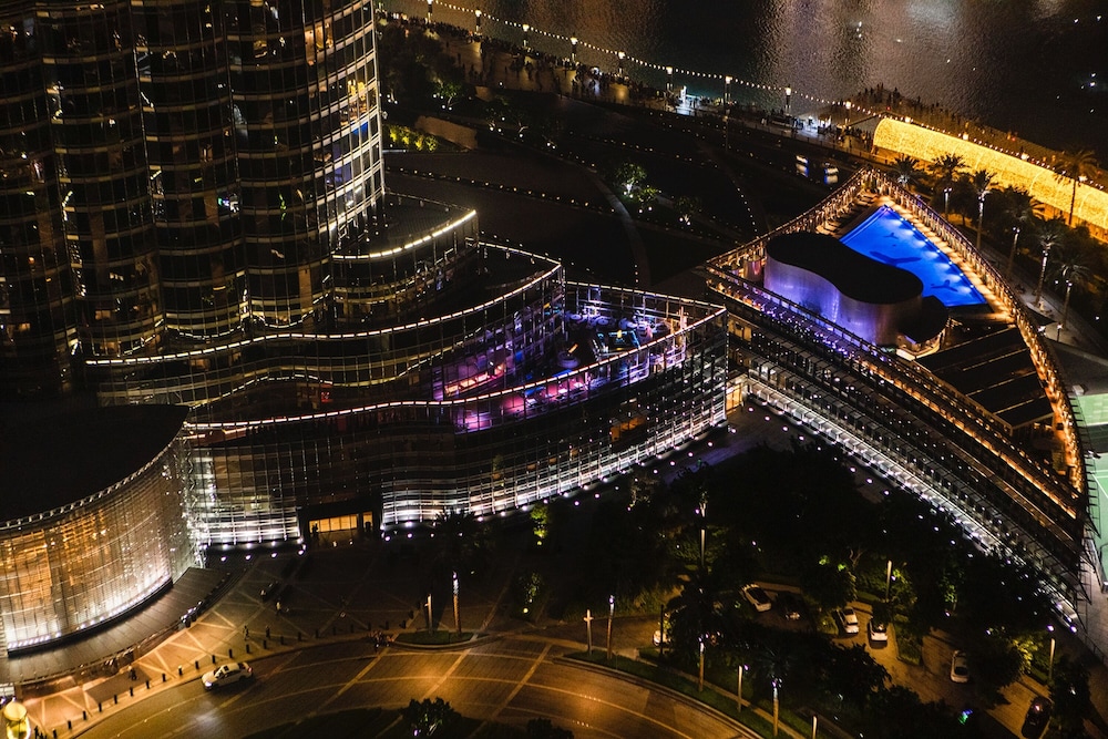 Deluxe 2BR Burj Khalifa & Fountain View