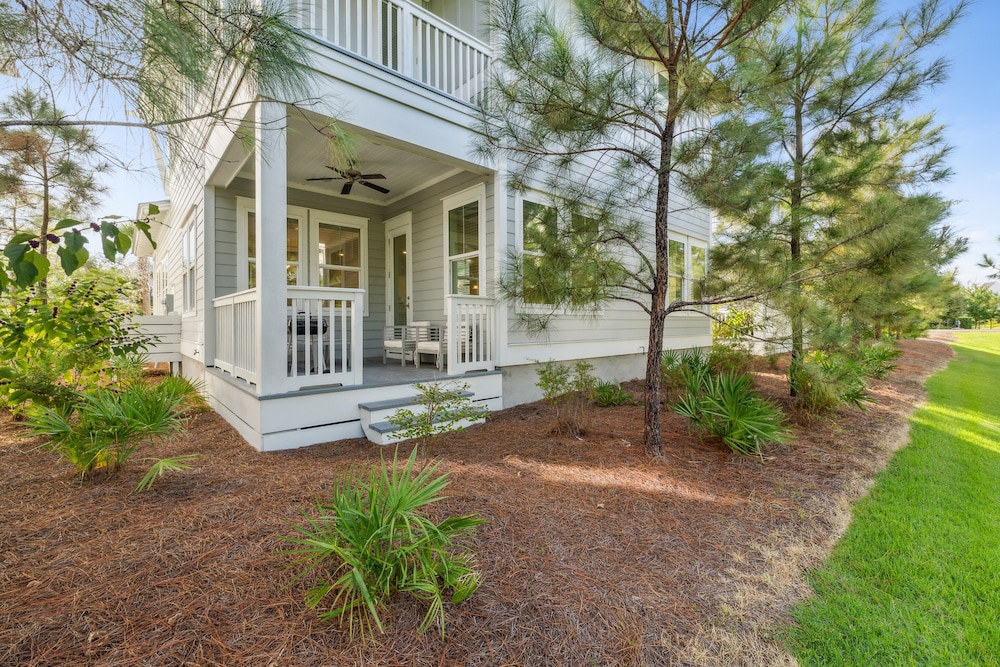 Prominence on 30A by Panhandle Getaways