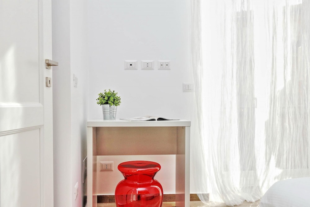 Rm-h501-pale6e2 Monti Apartments - M9