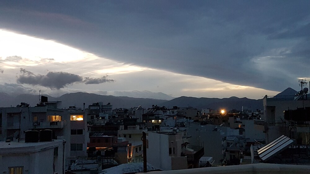 Heraklion Vacations - Arhontiko in the city - Property Image 29