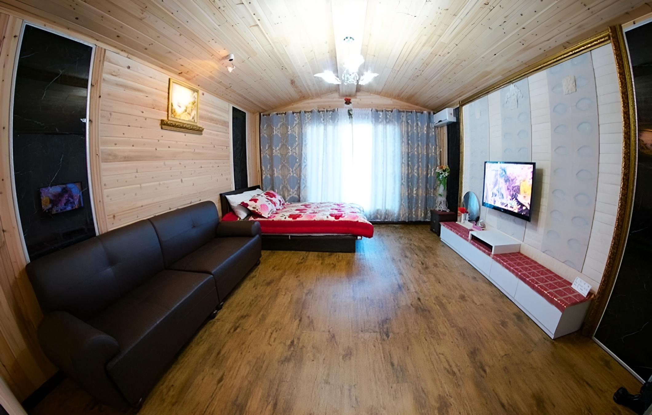 Photo 9