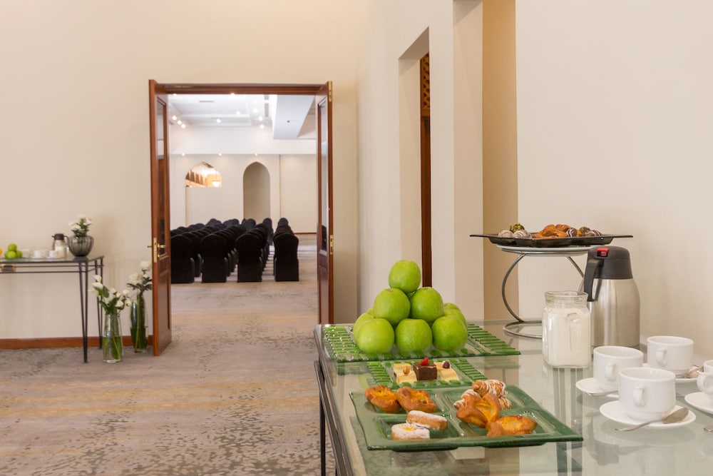 meeting & event spaces