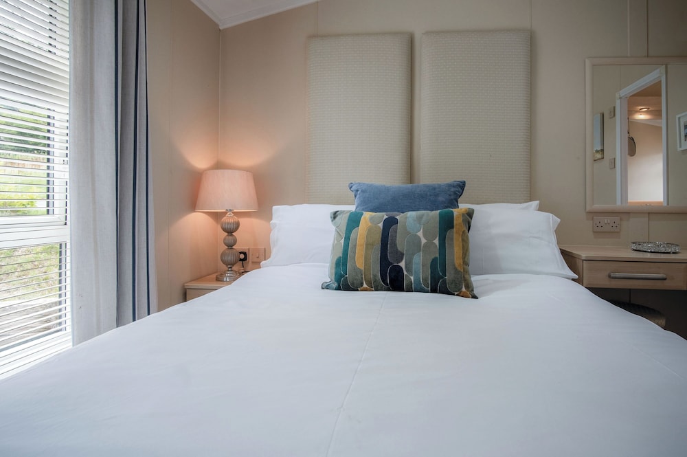 1 Manor Lodge - 3 Bedroom Lodge - Pendine