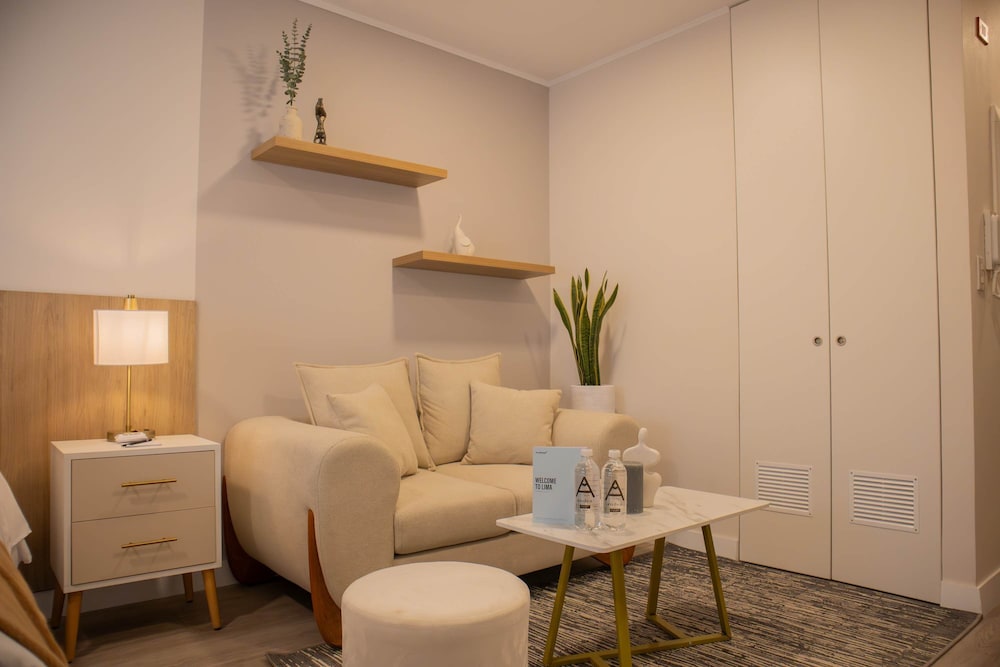 w Spectacular 1BR w Terrace in Miraflores