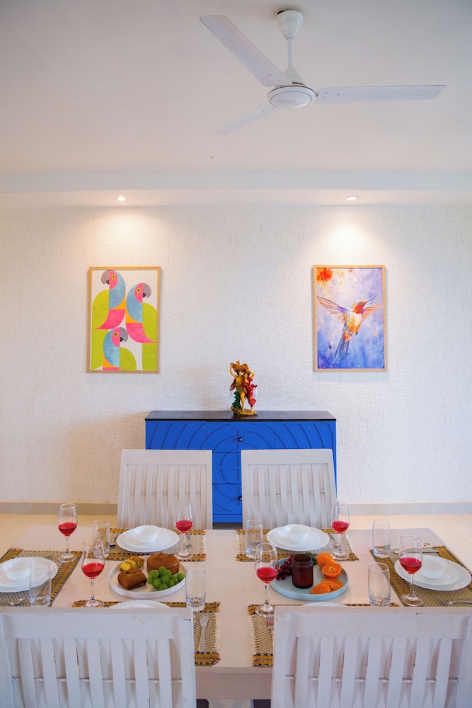 Versace Farms 5 BHK With Pvt Pool