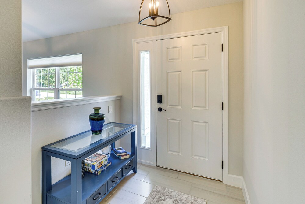 Newly Built Golf Course Home in Palm Coast!