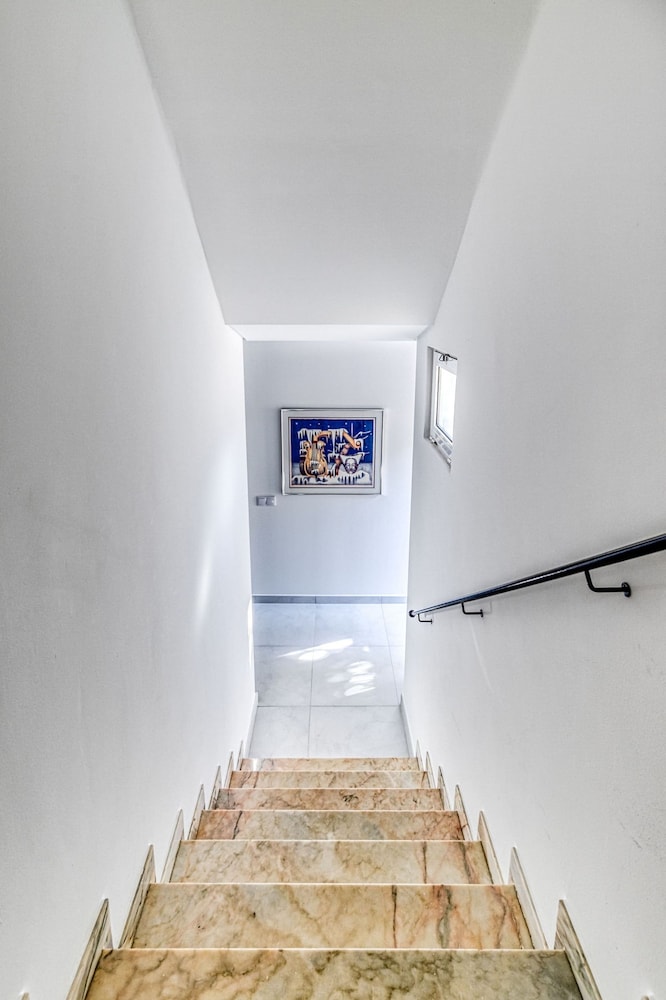 Toupeira Wonderful Well Furnished Villa