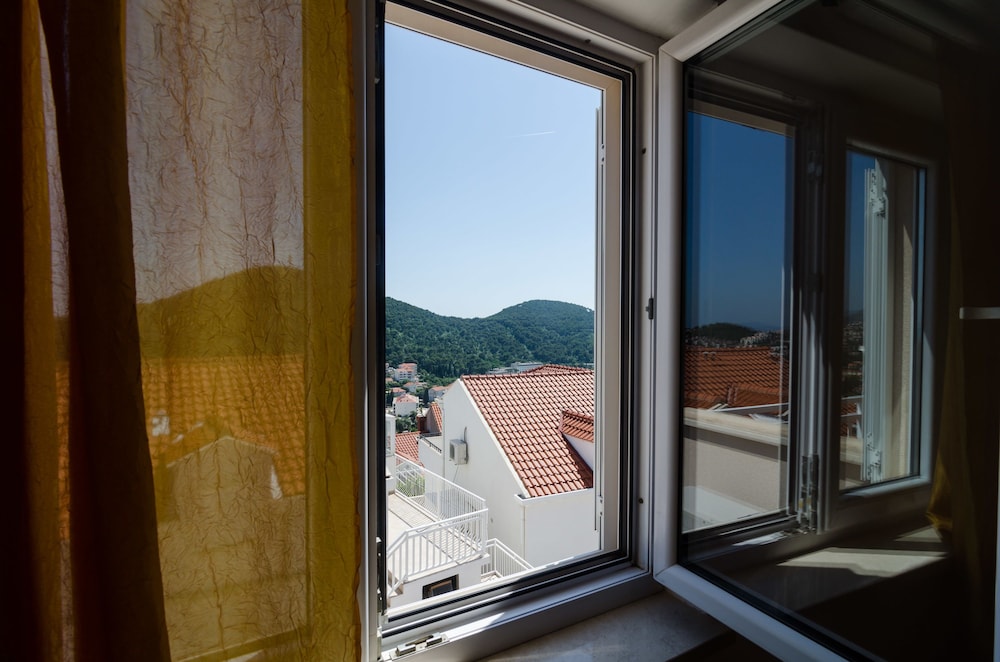 Burum Apartments