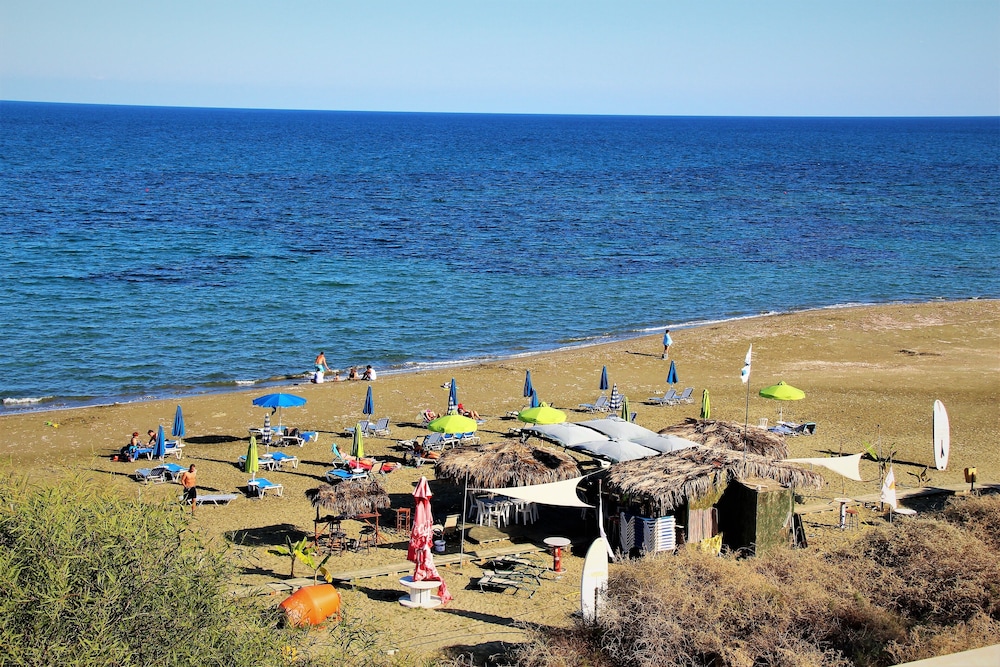 Tzionis Petroktisto Holiday Stonehouse