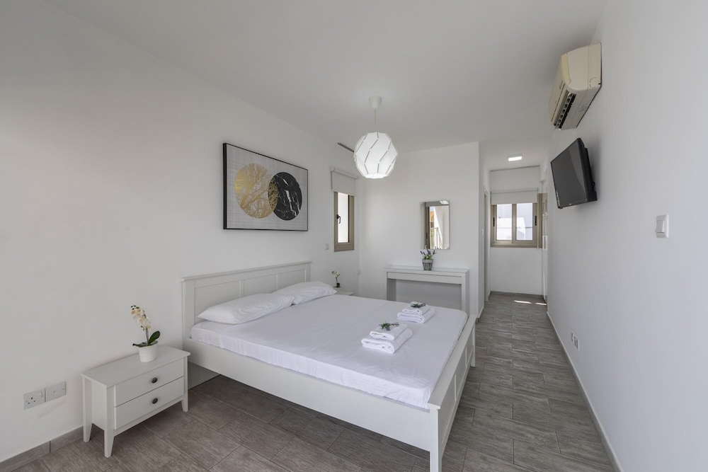 Protaras Sunrise Beach Villa