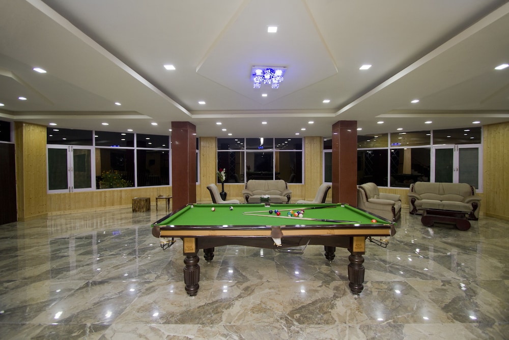 Snow Touch Resort (Shri Nath Group)