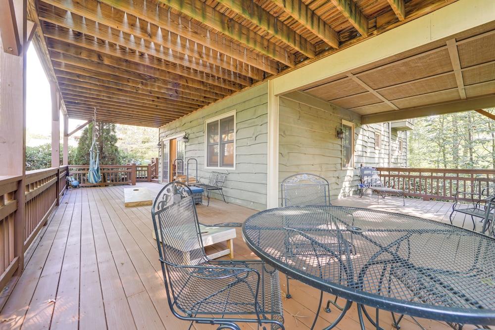 Golf, Hike & Trout Fish: Mtn-view Cashiers Retreat