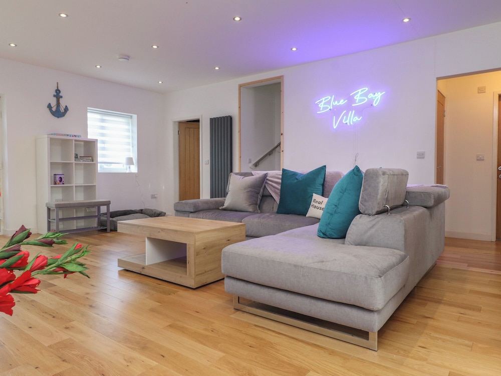 Blue Bay Villa