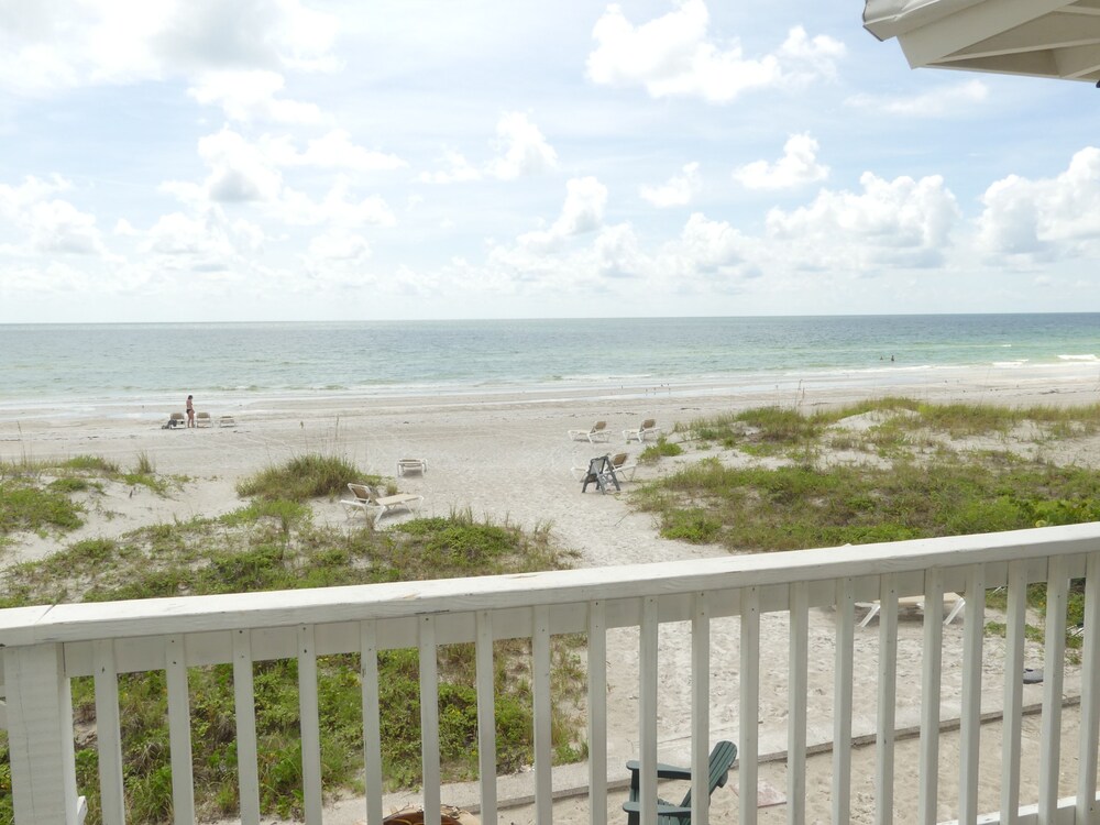 Sand Glo Villas