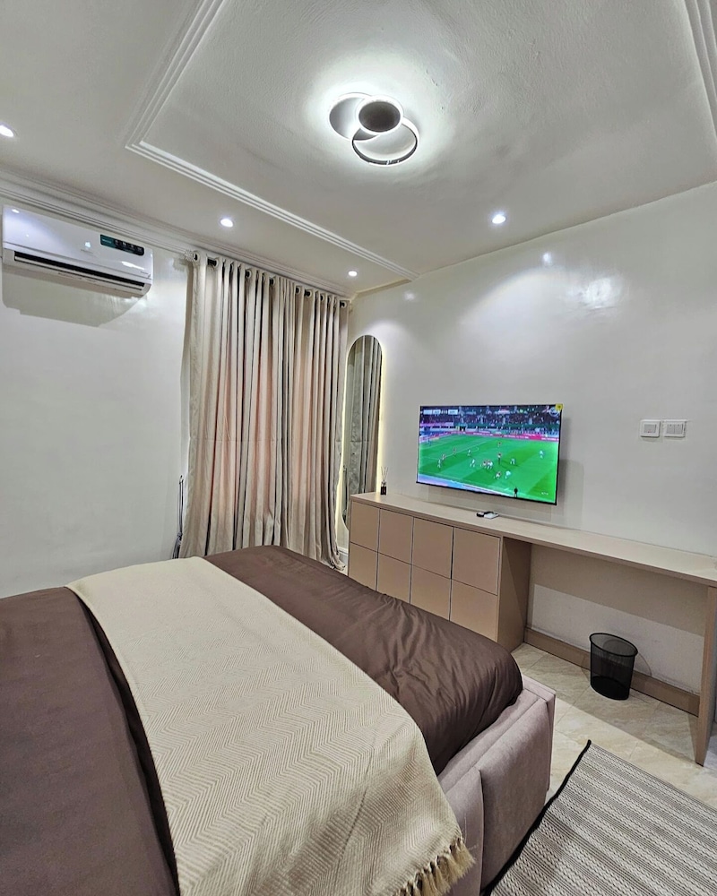 Cantec Apartment