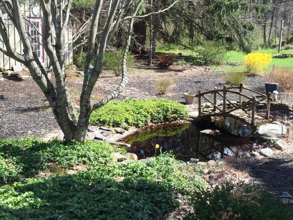 The Frogtown Inn