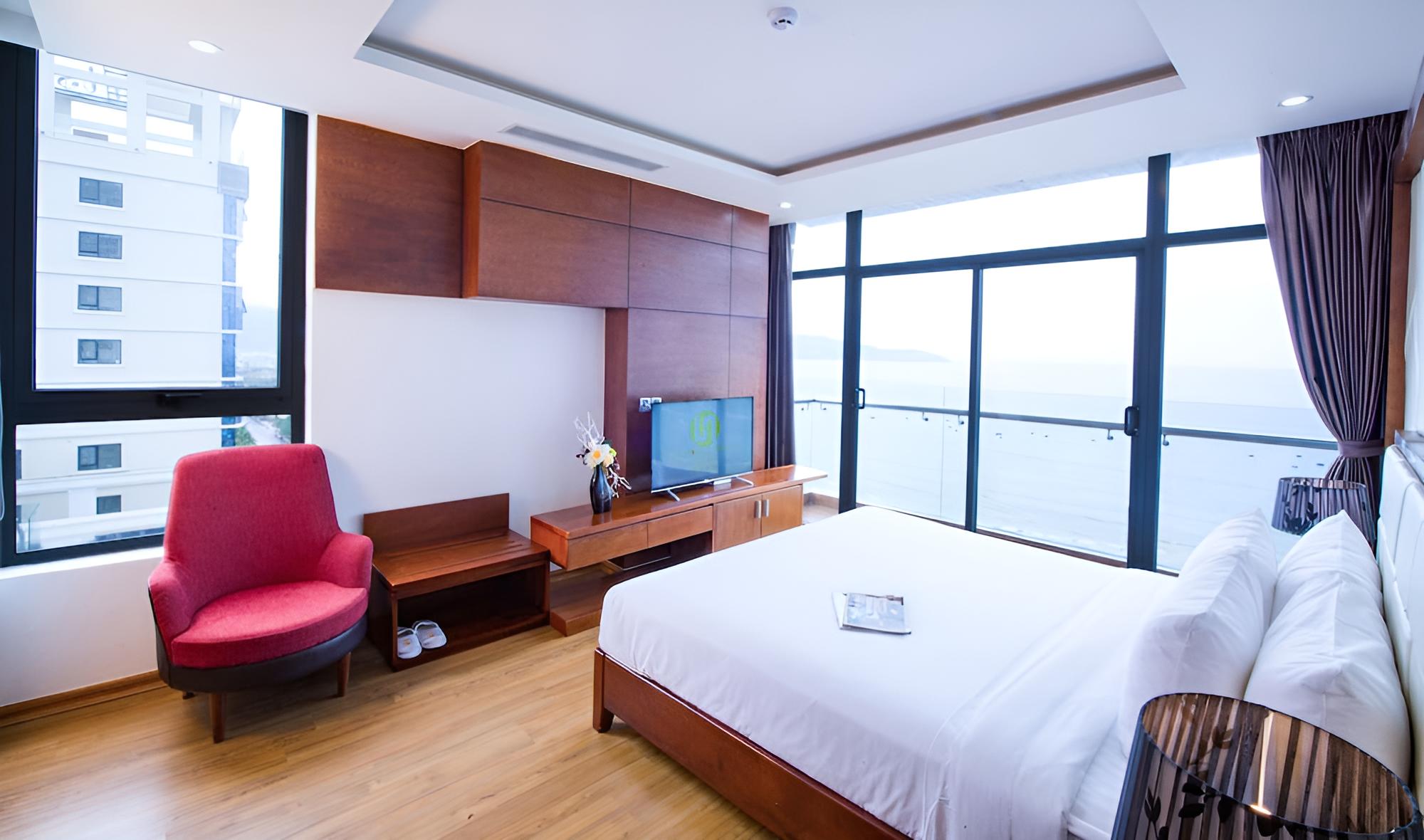 Le Hoang Beach Hotel