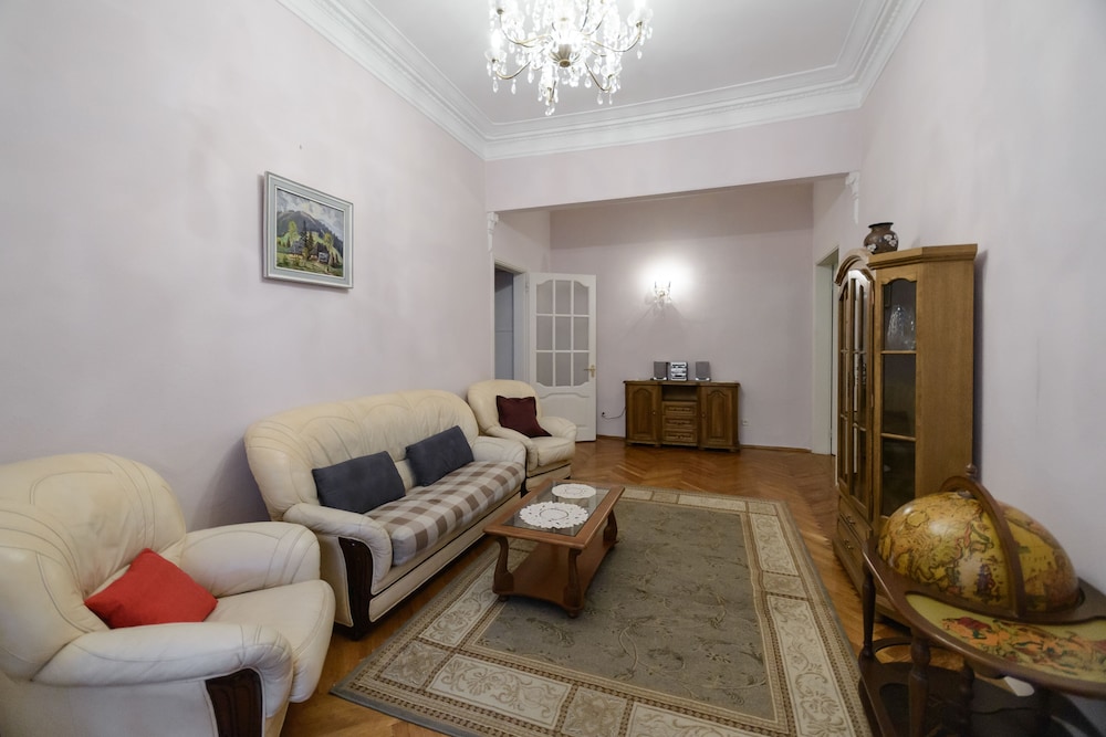 Kiev Accommodation Hotel Service