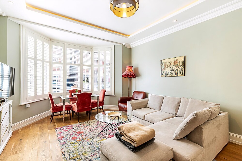 Chic Garden Flat in Leafy Ealing