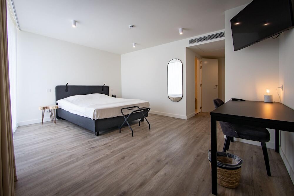 Hotel Bell-X - Image 1