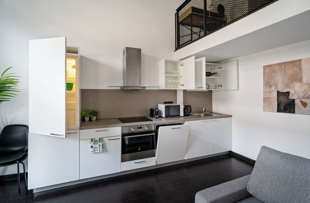 Apartments with balcony near center