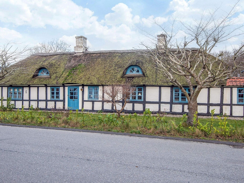 Charming Renovated Cottage - By Traum Ferienwohnungen