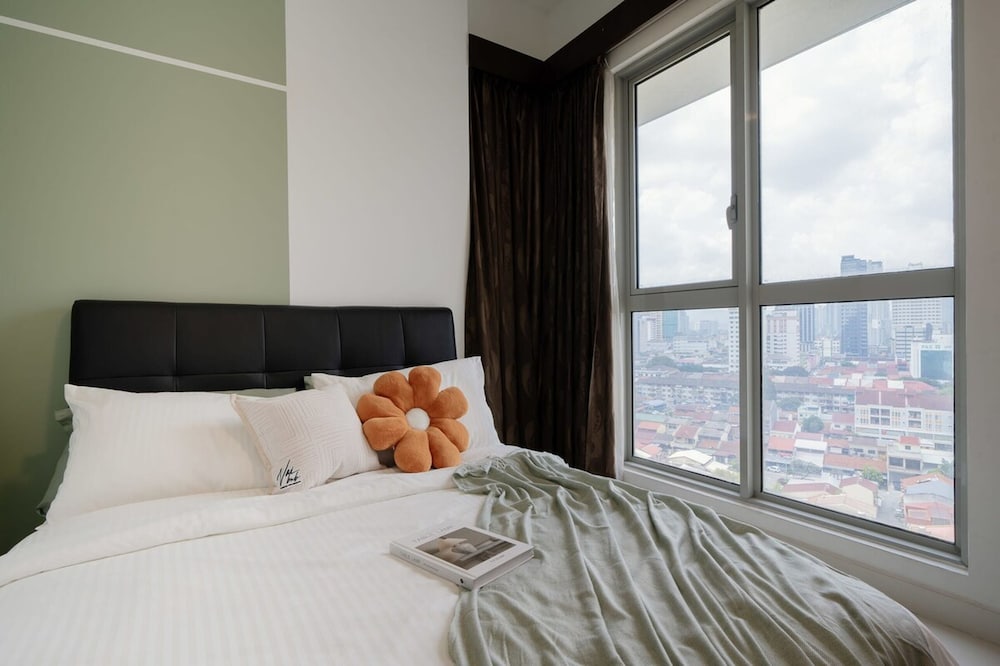 Regalia Residence KL Infinity Pool