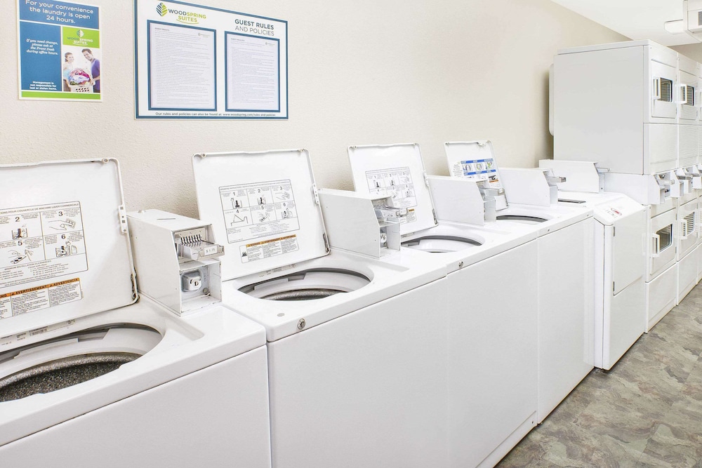 WoodSpring Suites Holland - Grand Rapids