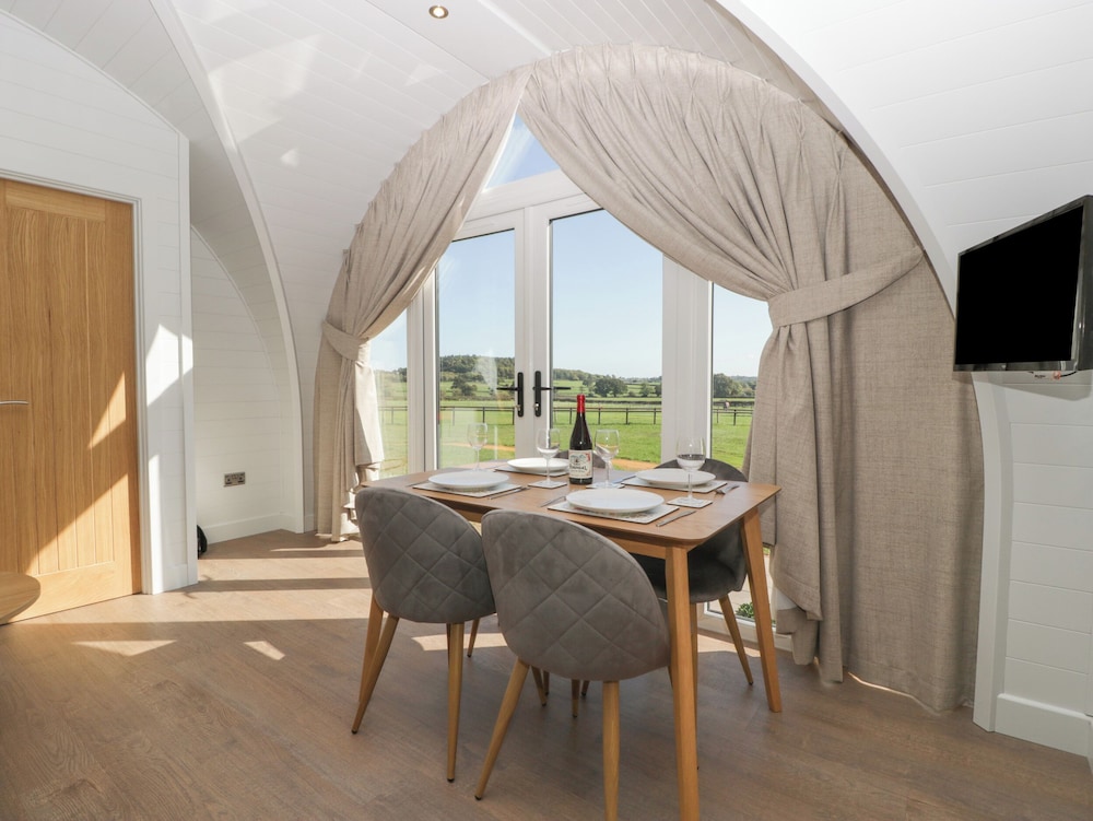 Leadon View Oak