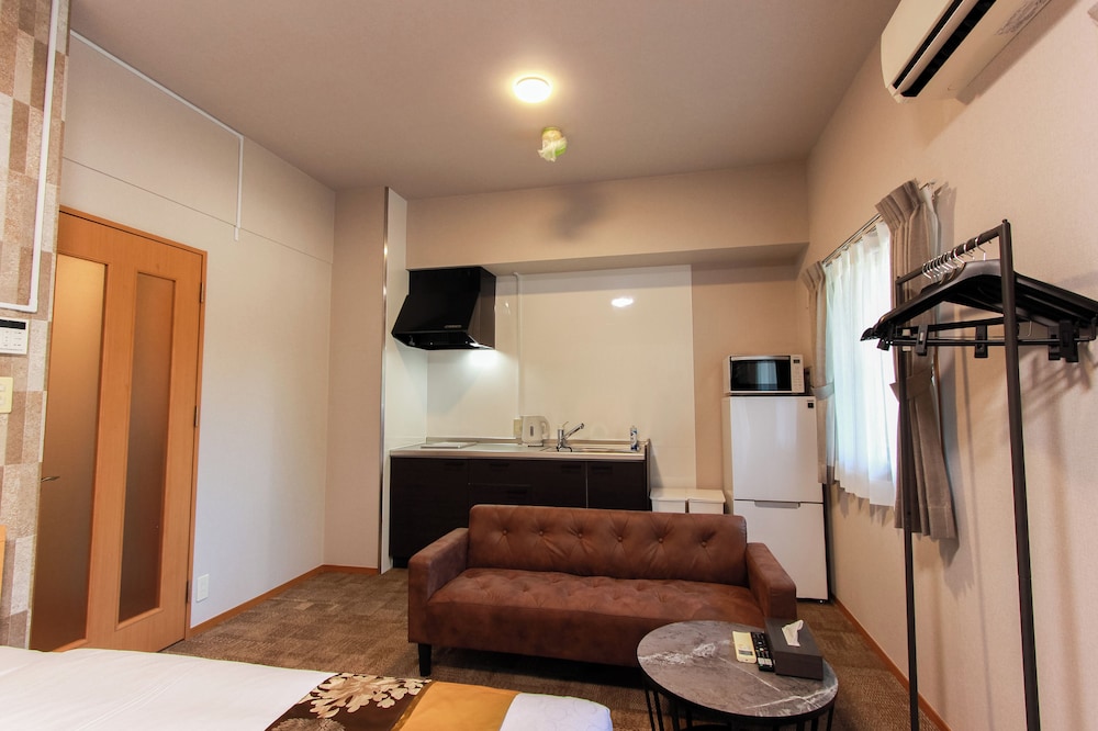 HOTEL ROI HAKATA