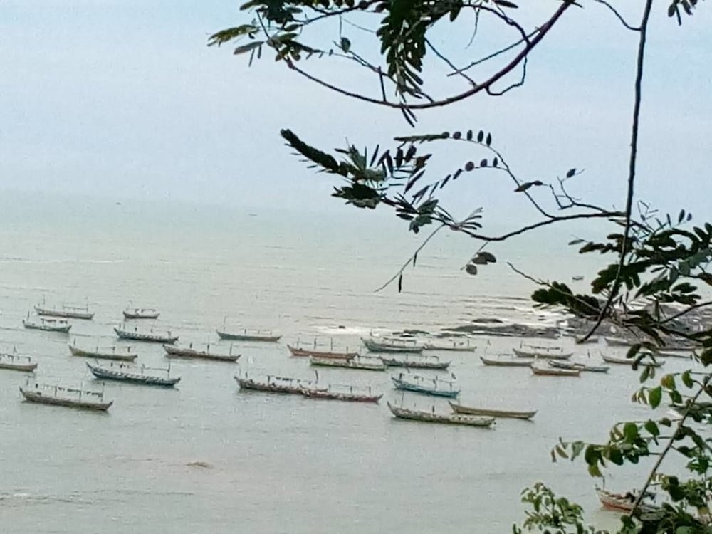 Abuesi Beach Resort