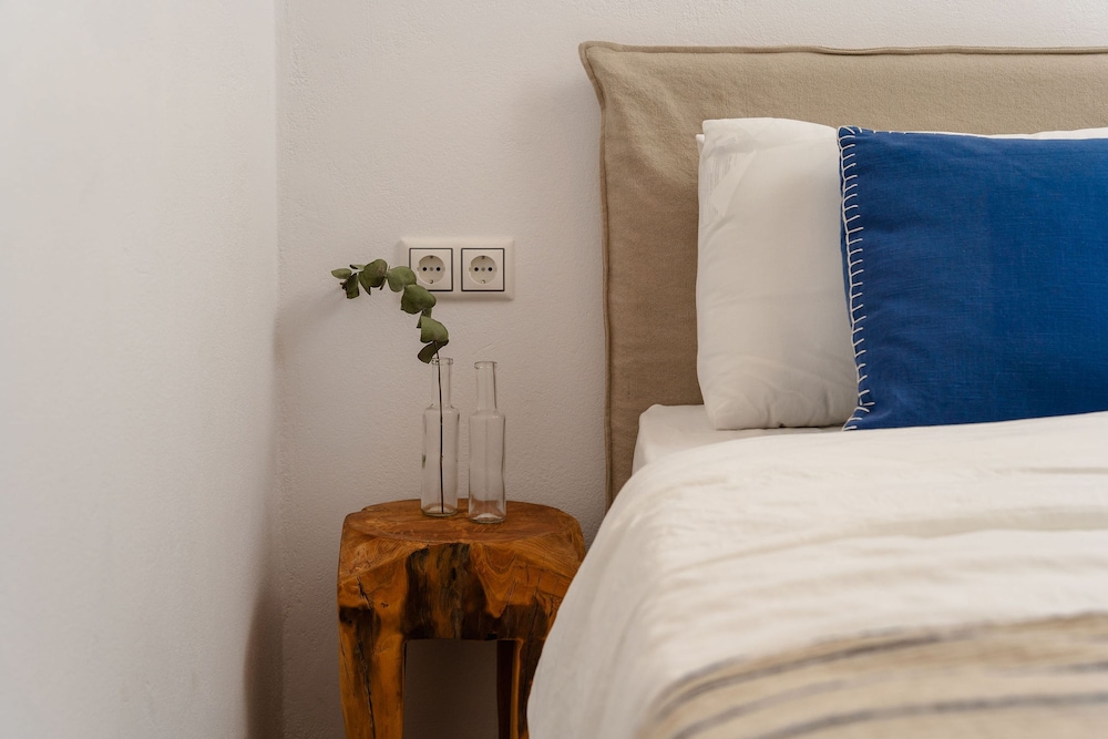 Villa Kaya Plaka With 3 Bedrooms and 3 Bathrooms