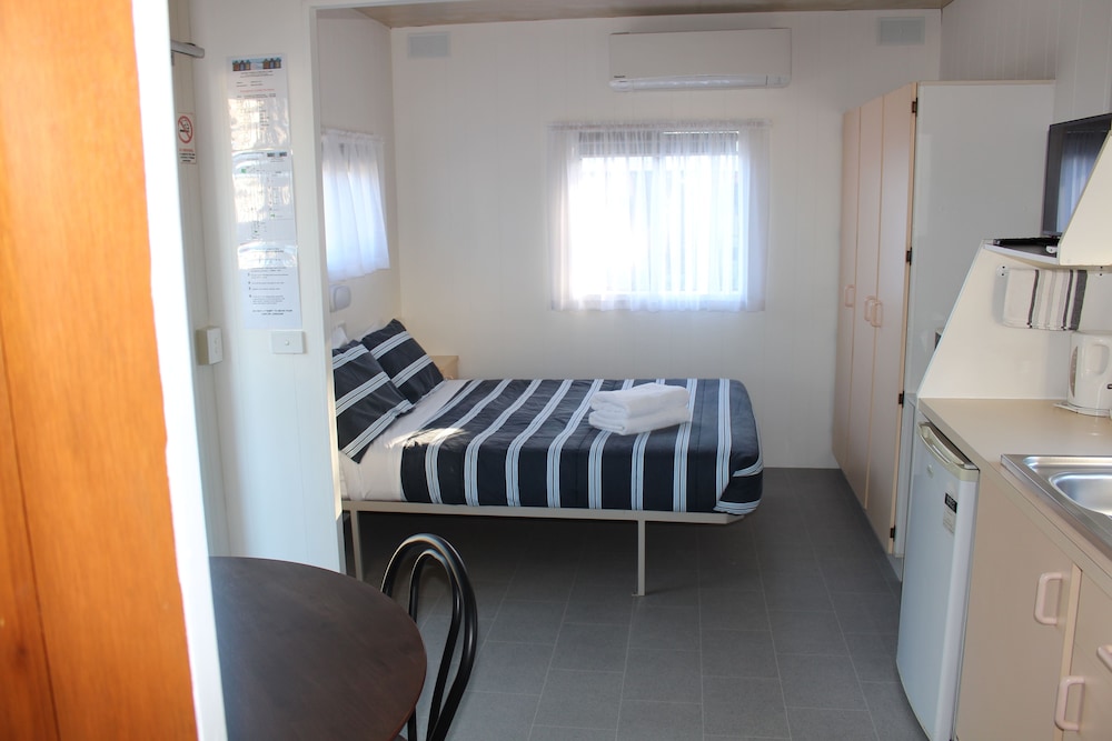 Golden Terrace Holiday Park