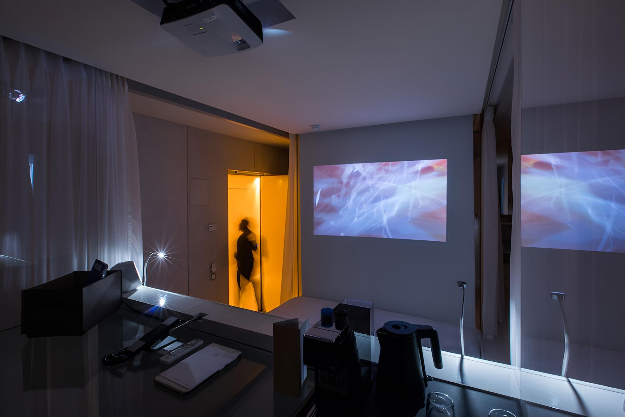 The Grove Design Hotel